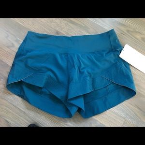 Lululemon Motionful Short